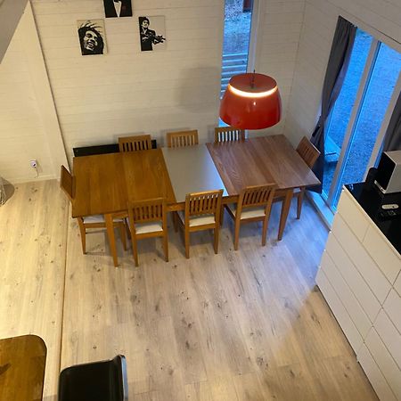 מרייסטד Stuga Pa Oe / Naerhet Till Vatten מראה חיצוני תמונה
